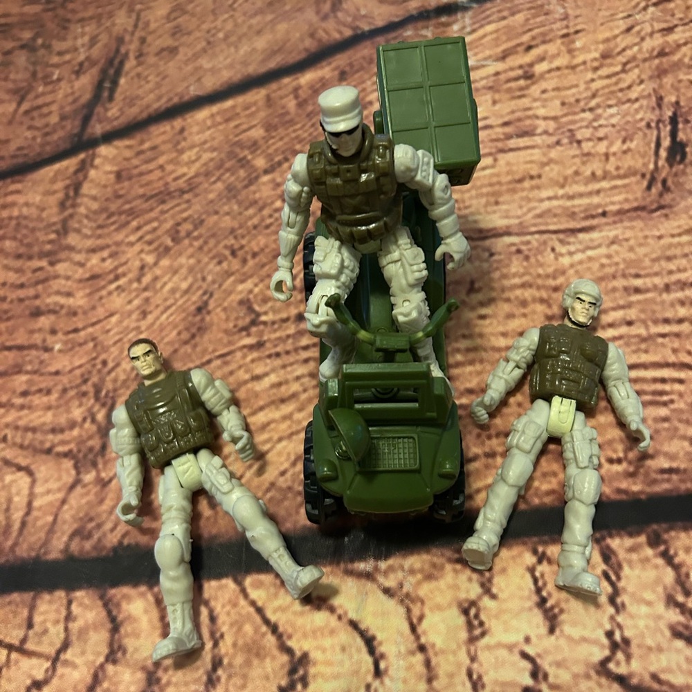 Vintage Chap Mei 4" Soldier Action Figures Soldier White Winter Force Speed